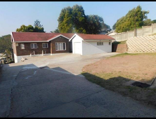 3 BEDROOM HOUSE FOR SALE IN ESCOMBE